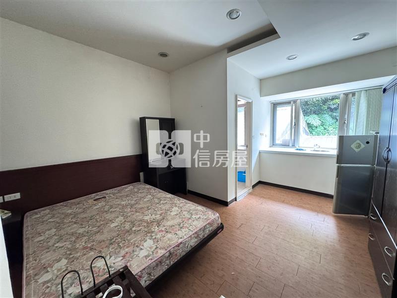 新西街透天厝房屋室內格局與周邊環境