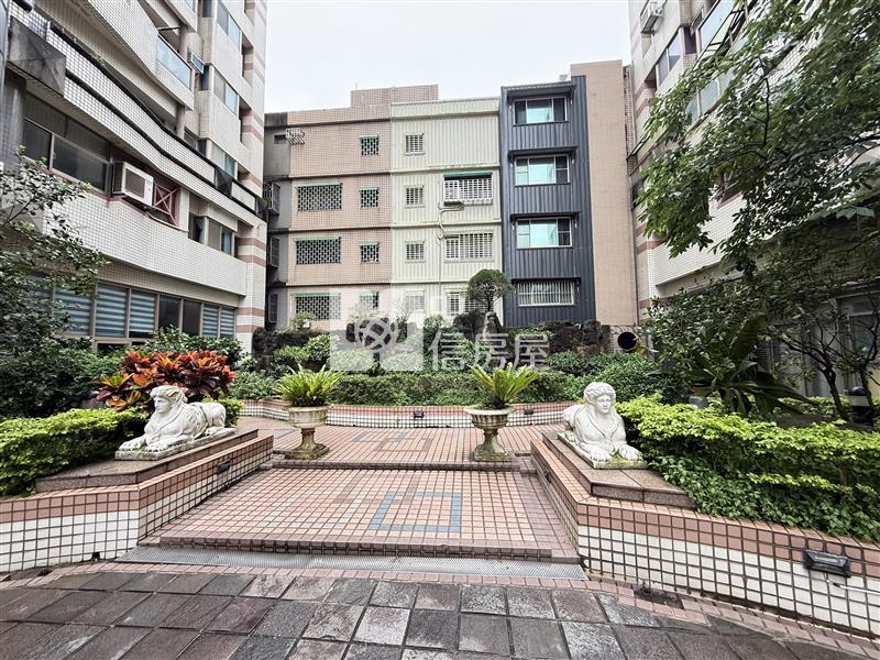 桃園藝文特區景觀三房房屋室內格局與周邊環境