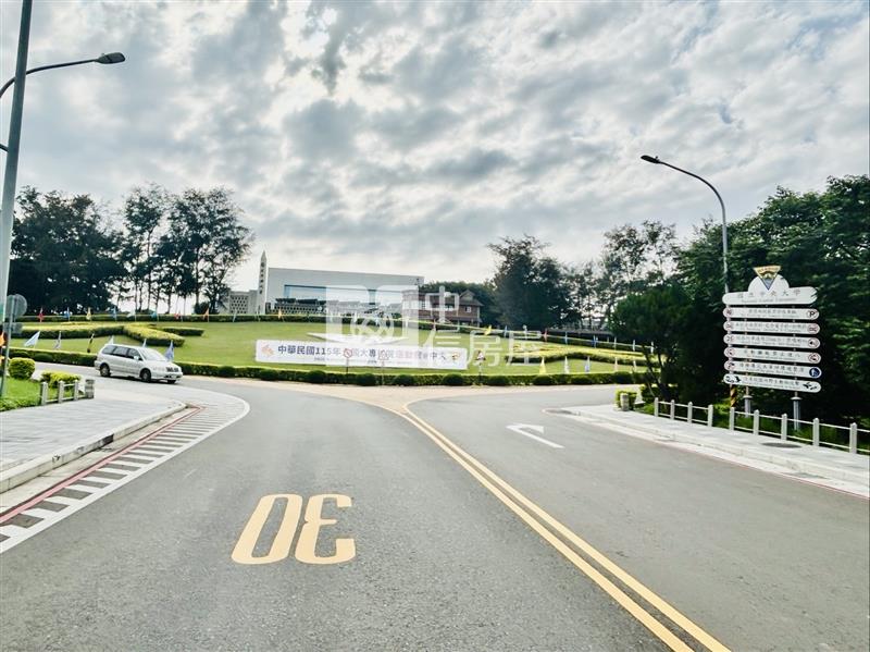 中央大學雙面路美小農地房屋室內格局與周邊環境