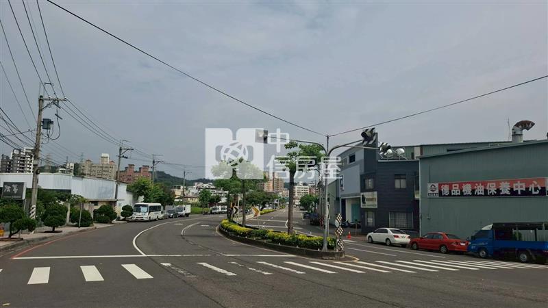 霧峰農工大地坪農建地房屋室內格局與周邊環境