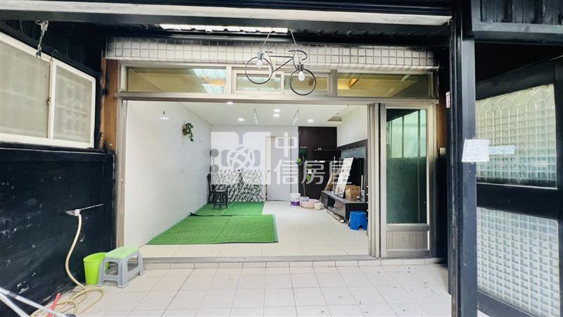 鑫聖中信-青埔山東國小旁山安路邊間透天房屋室內格局與周邊環境