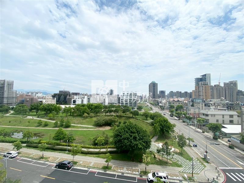 國泰美禾三房雙平車房屋室內格局與周邊環境