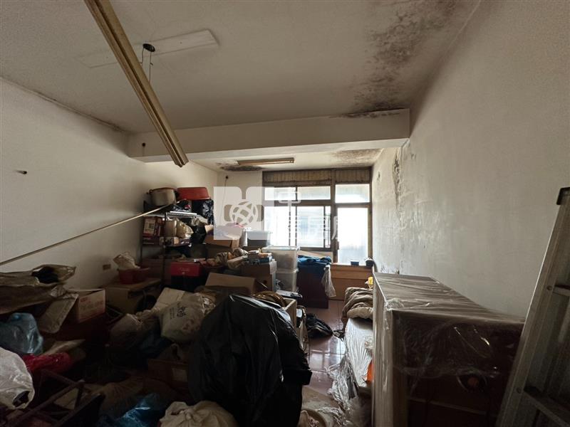 中豐路山頂段透天房屋室內格局與周邊環境