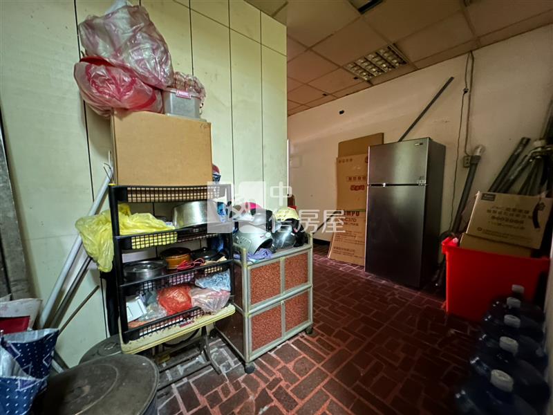 中豐路山頂段透天房屋室內格局與周邊環境