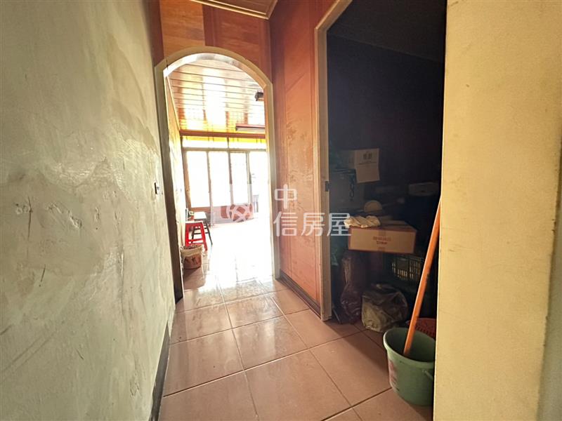中豐路山頂段透天房屋室內格局與周邊環境