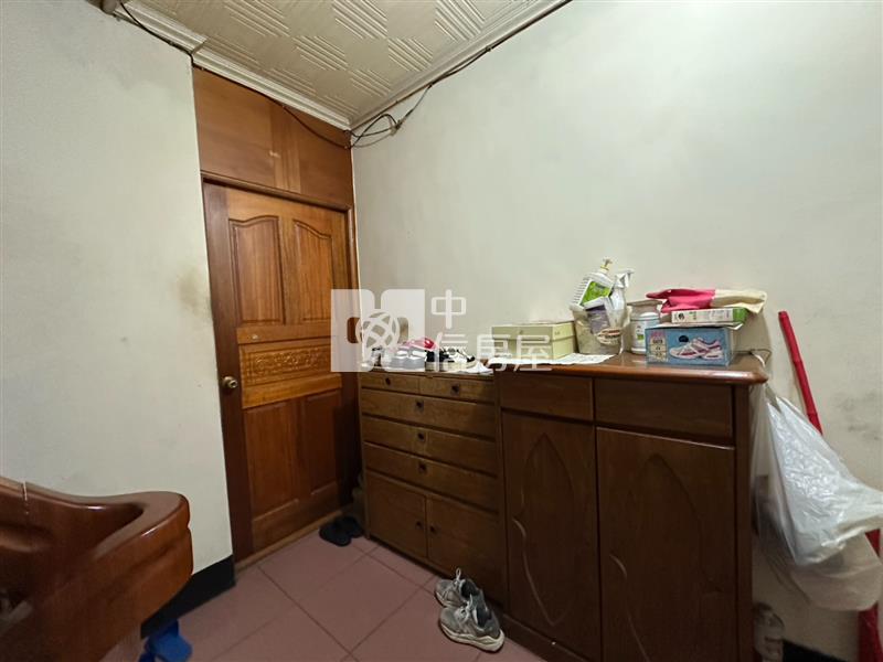 中豐路山頂段透天房屋室內格局與周邊環境