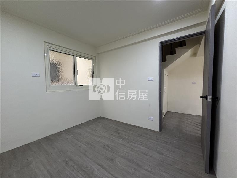 楊梅瑞梅國小旁整新別墅房屋室內格局與周邊環境