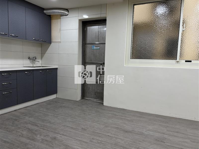 楊梅瑞梅國小旁整新別墅房屋室內格局與周邊環境
