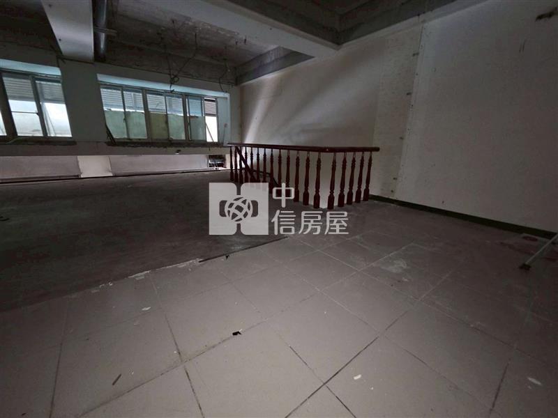 中壢SOGO海華金店面房屋室內格局與周邊環境
