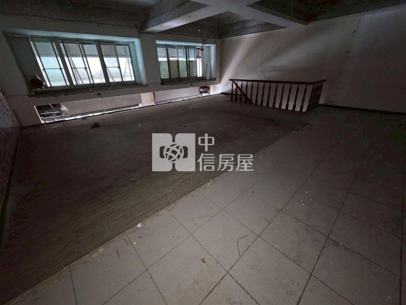 中壢SOGO海華金店面房屋室內格局與周邊環境