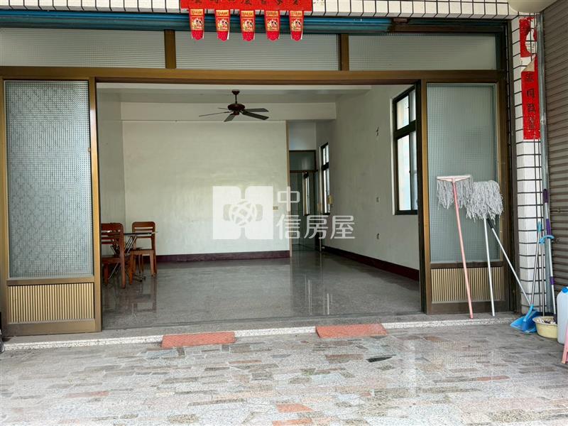 歸仁民生南街5米寬店住房屋室內格局與周邊環境