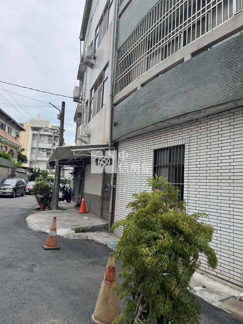 北興街市場旁大面寬透天房屋室內格局與周邊環境