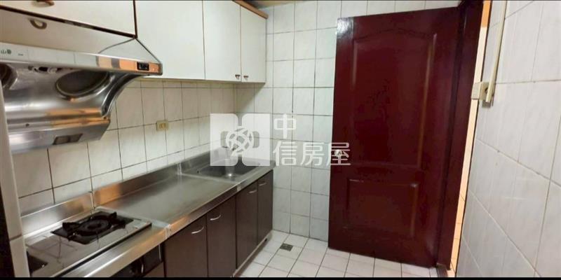 聚寶莊一樓超值2+1房(車位輪抽)房屋室內格局與周邊環境