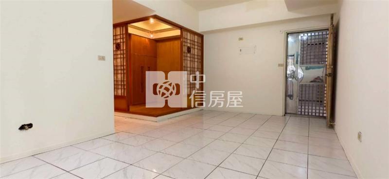 聚寶莊一樓超值2+1房(車位輪抽)房屋室內格局與周邊環境