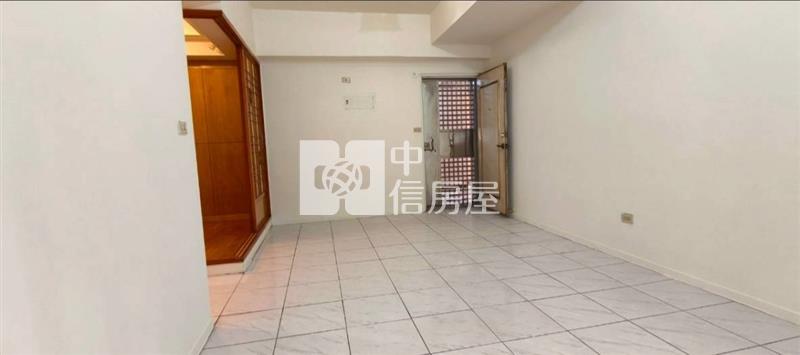 聚寶莊一樓超值2+1房(車位輪抽)房屋室內格局與周邊環境