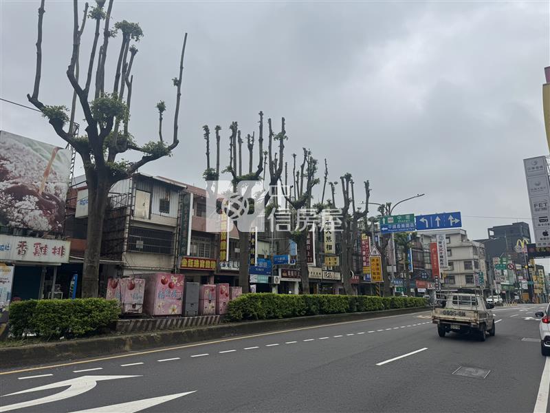平鎮東豐路山頂段店住合一房屋室內格局與周邊環境
