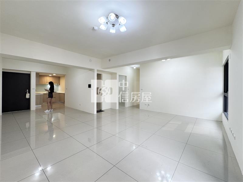 【神馬】龍安商圈｜國豐八街昭揚湛3+1房車房屋室內格局與周邊環境