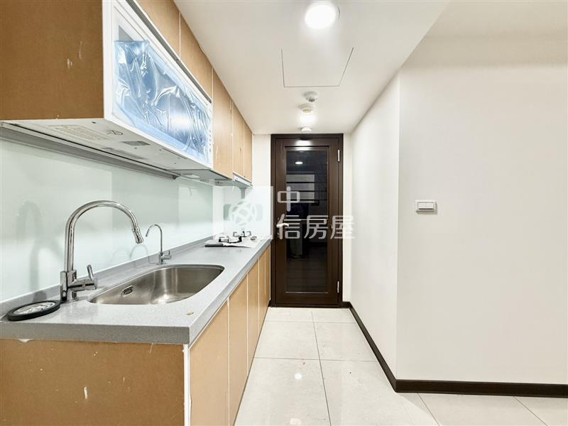 近楊梅交流道.新農商圈 雙衛浴開窗全新3房車房屋室內格局與周邊環境