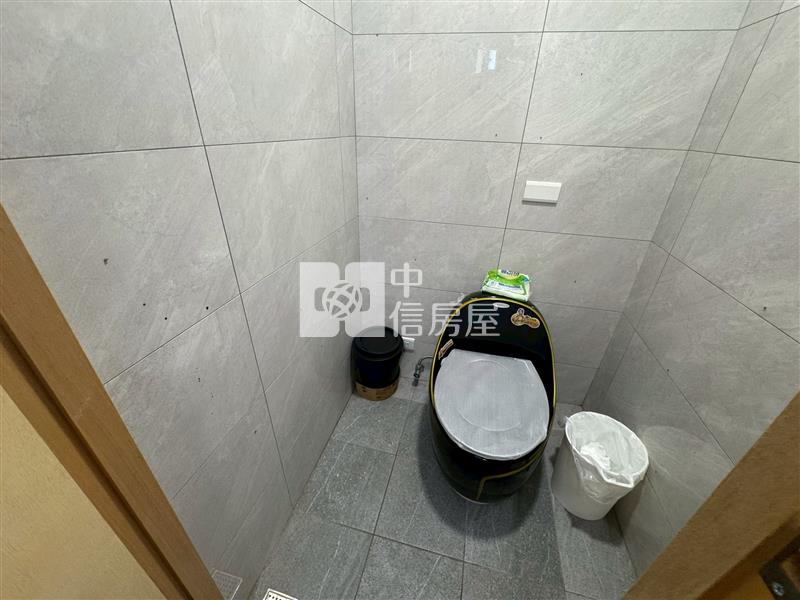 近華泰名品城整新透天房屋室內格局與周邊環境