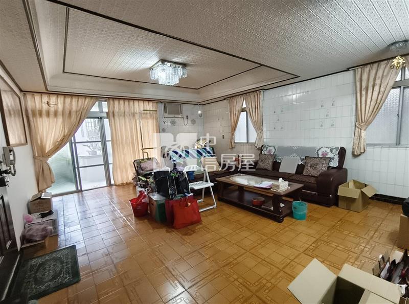 ★七堵一層一戶超大三房房屋室內格局與周邊環境