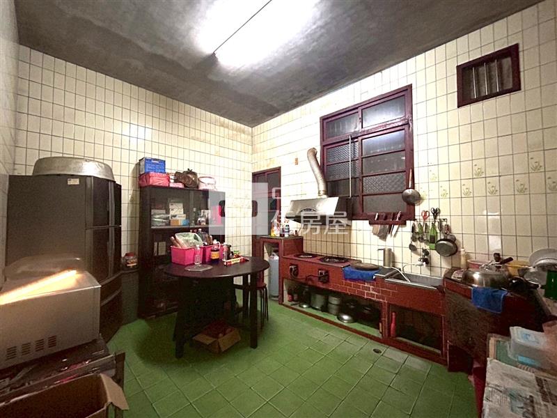 鑫聖中信-中壢中山東路透天房屋室內格局與周邊環境