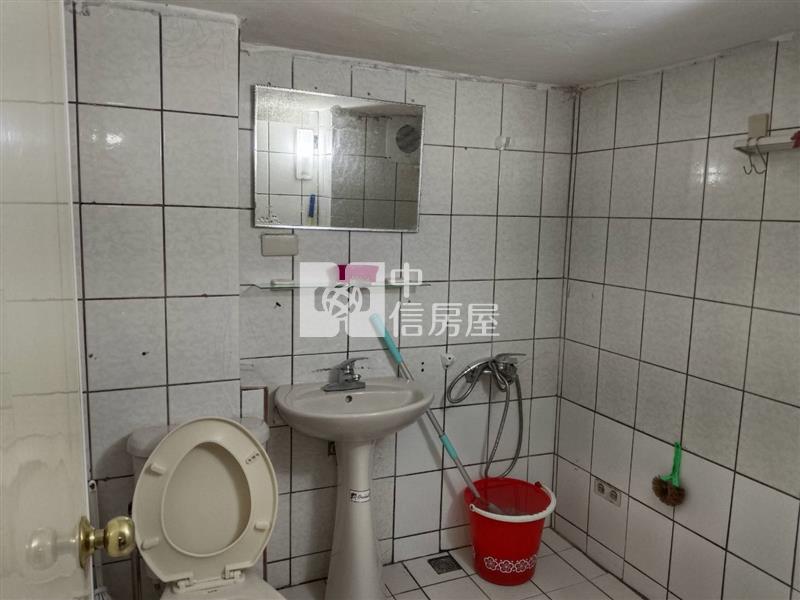 804旁電梯3房房屋室內格局與周邊環境
