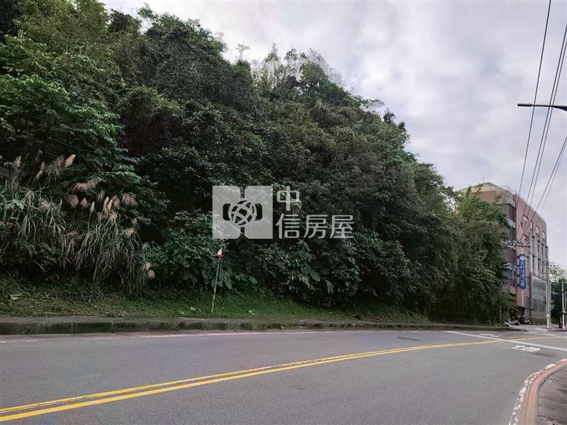 ★教忠街深美住四房屋室內格局與周邊環境