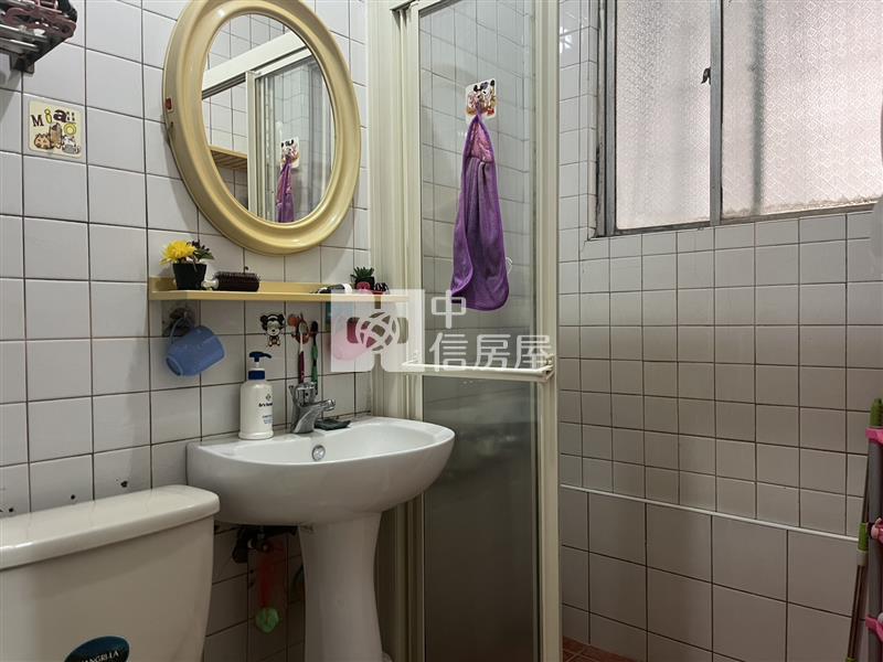 ★七堵堵南國小旁大戶房屋室內格局與周邊環境