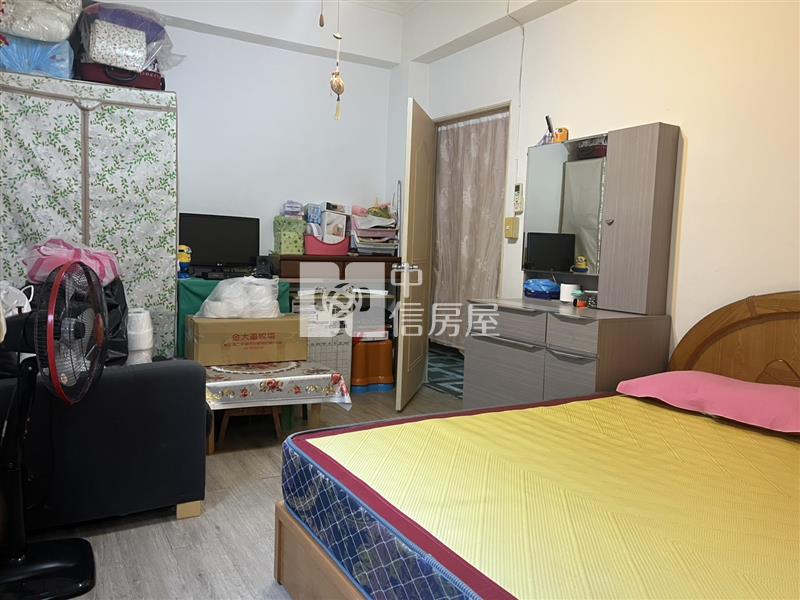 ★七堵堵南國小旁大戶房屋室內格局與周邊環境
