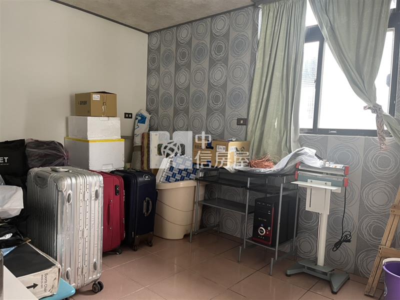 ★七堵堵南國小旁大戶房屋室內格局與周邊環境