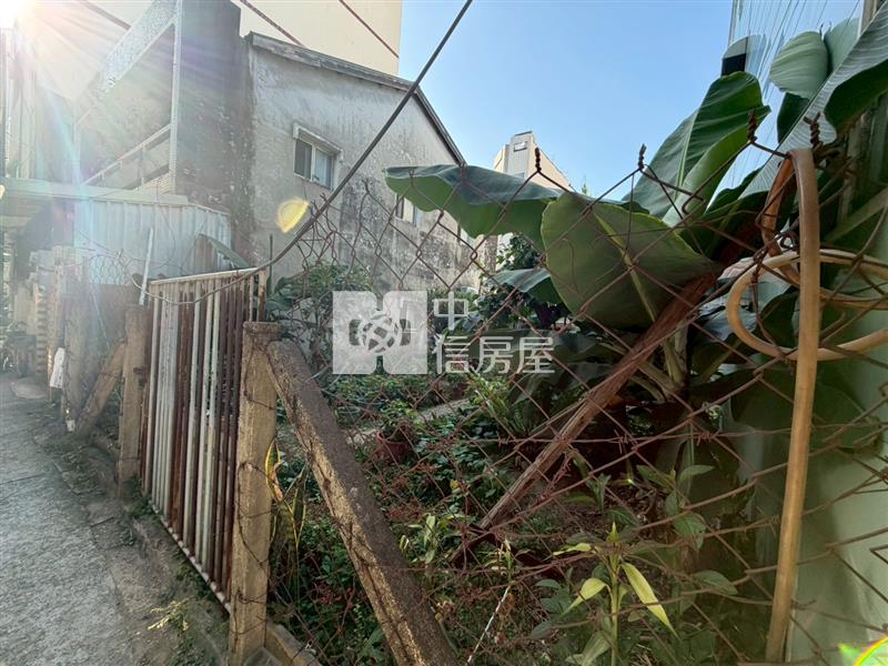 成大學區學宿建地房屋室內格局與周邊環境