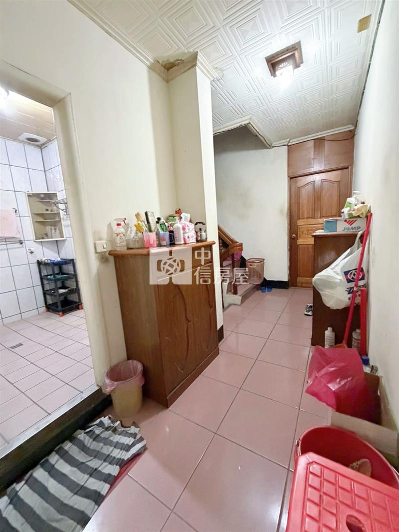 山仔頂商圈透店房屋室內格局與周邊環境