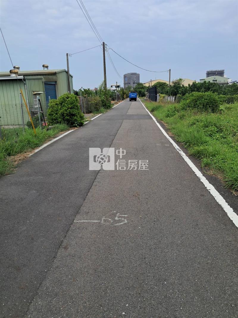 大學路旁都計農地房屋室內格局與周邊環境