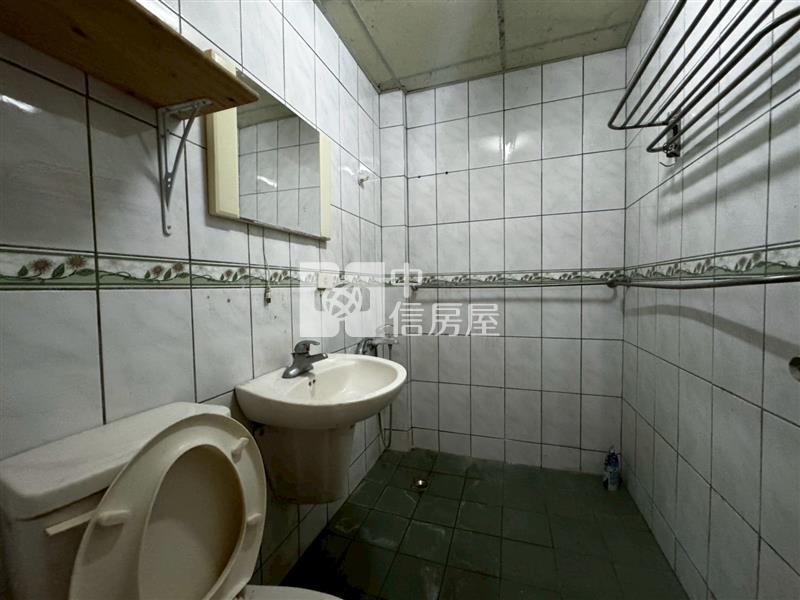 照南學區透天房屋室內格局與周邊環境