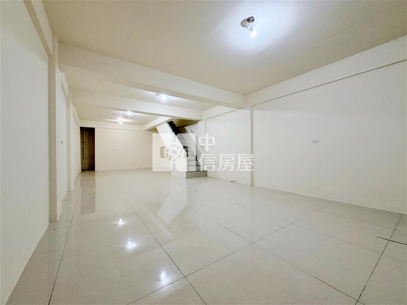 中國醫進化北路透店房屋室內格局與周邊環境