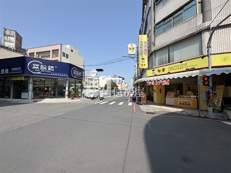 南投正市區8米活路建地房屋室內格局與周邊環境