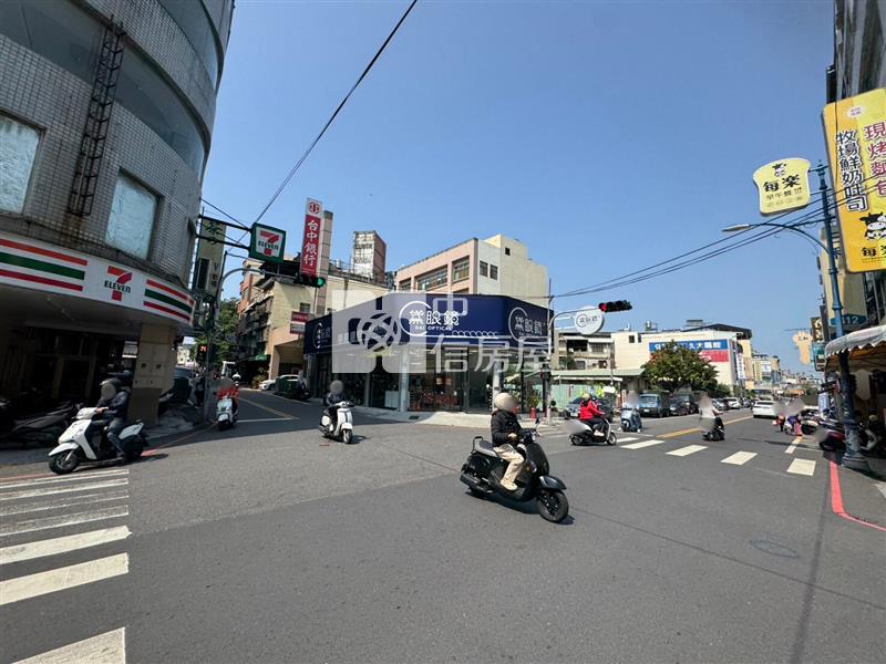南投正市區8米活路建地房屋室內格局與周邊環境