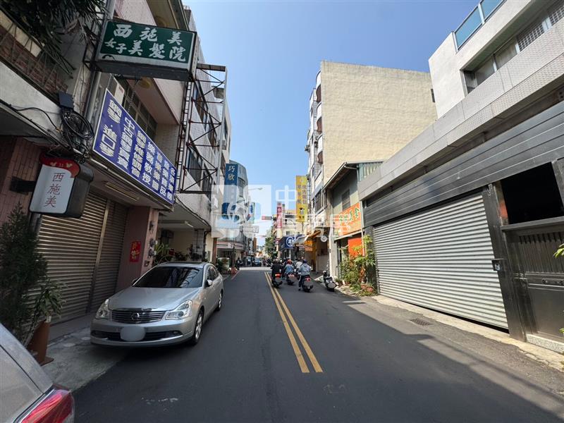 南投正市區8米活路建地房屋室內格局與周邊環境