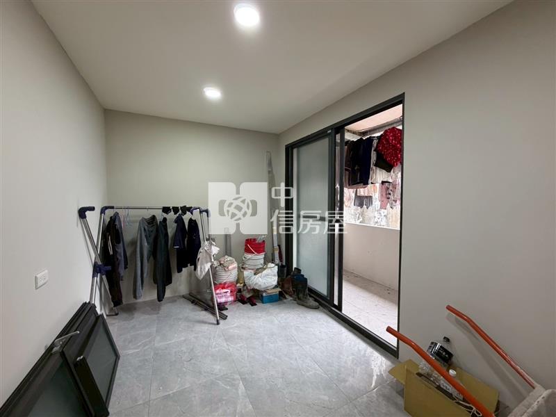 華勛整新透天房屋室內格局與周邊環境
