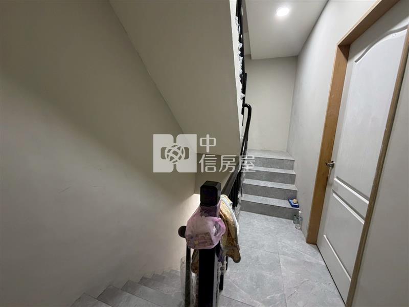 華勛整新透天房屋室內格局與周邊環境
