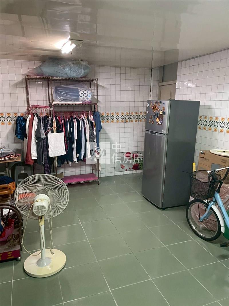 海佃商圈大地坪車墅房屋室內格局與周邊環境