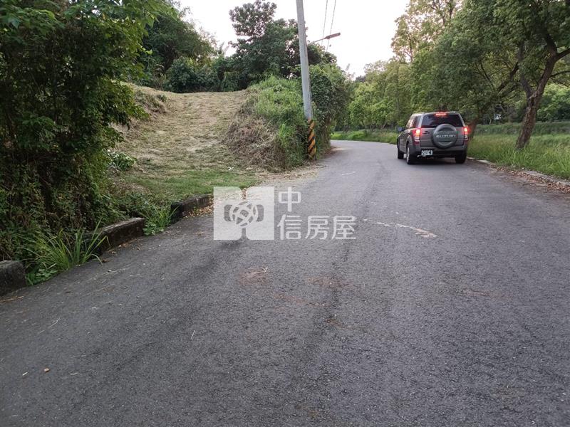 阿公店水庫旁燕巢休閒農地房屋室內格局與周邊環境