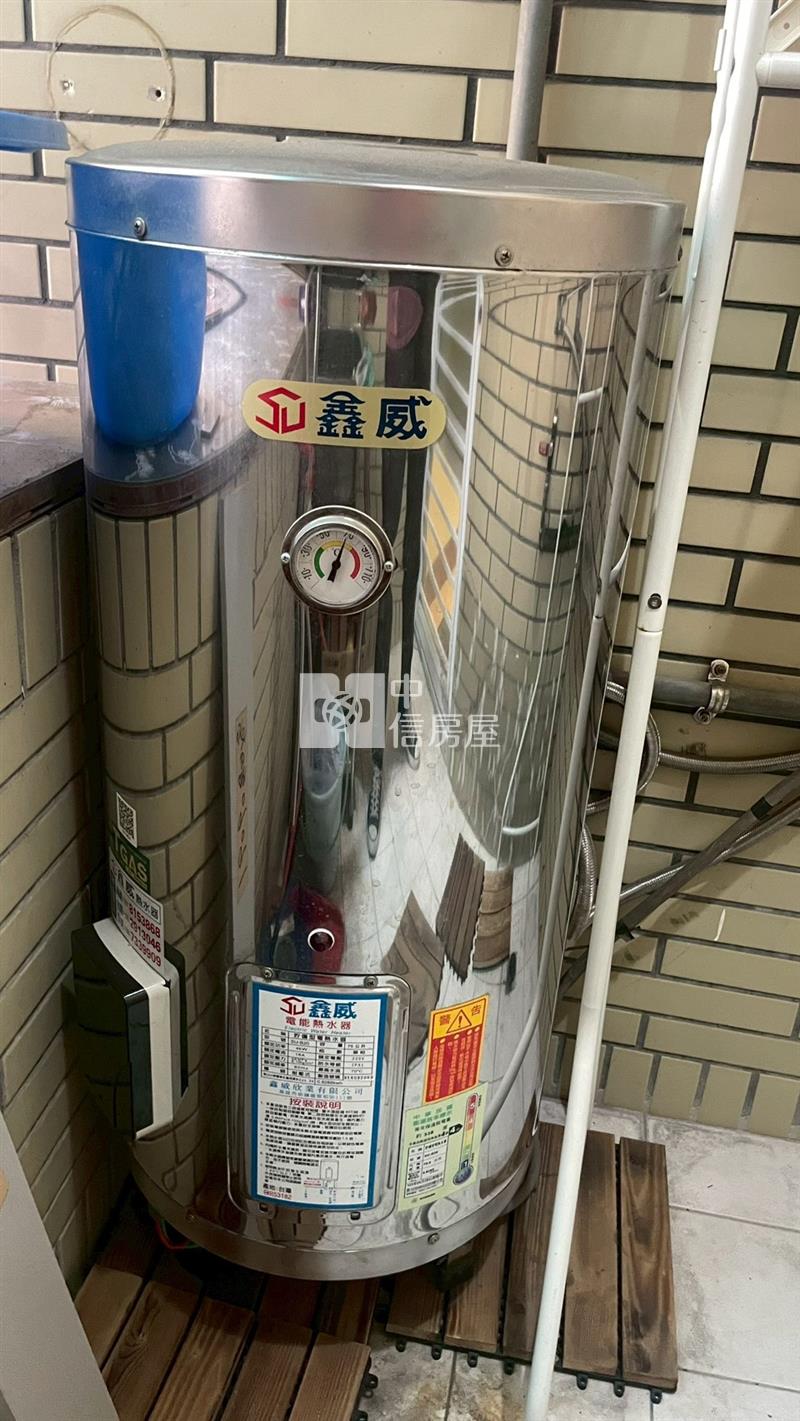 高市中正公園賞大樓房屋室內格局與周邊環境