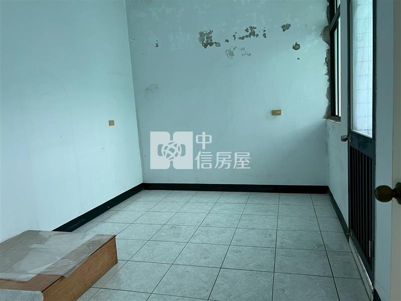 頭份鄰中央路靜巷美透天房屋室內格局與周邊環境