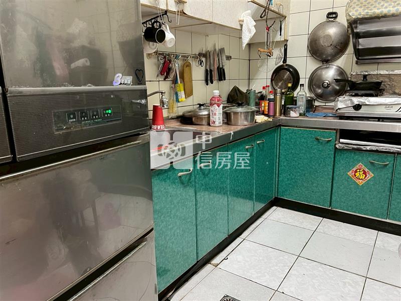 頭份鄰中央路靜巷美透天房屋室內格局與周邊環境