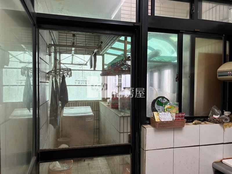 中壢新象三房車房屋室內格局與周邊環境