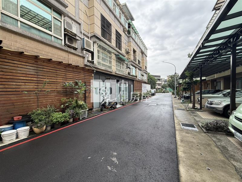 專-近忠貞市場大地坪透天房屋室內格局與周邊環境