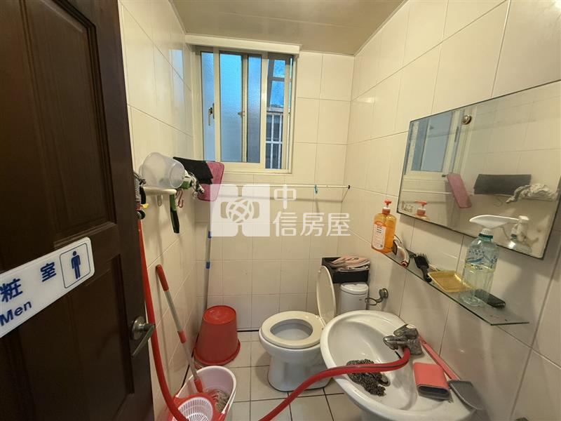 專-近忠貞市場大地坪透天房屋室內格局與周邊環境