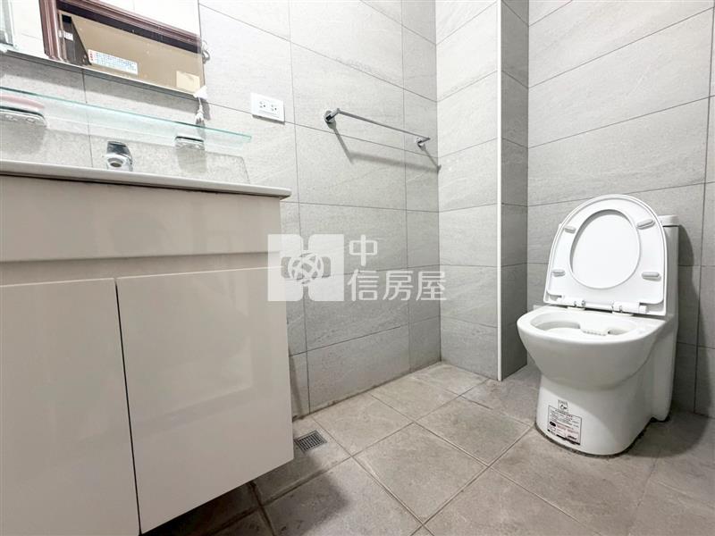 睿辰仁和臨路美透天房屋室內格局與周邊環境