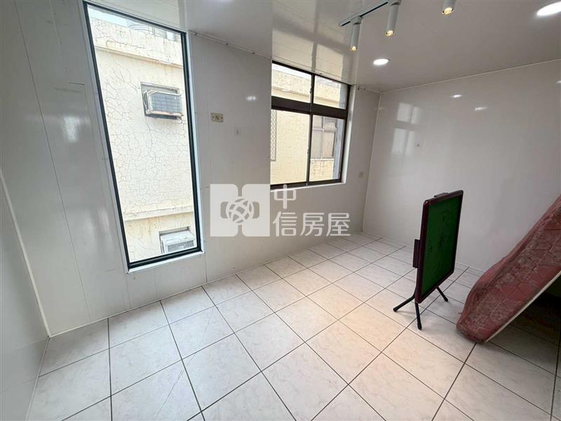 青埔/山東國小/山安路透天房屋室內格局與周邊環境